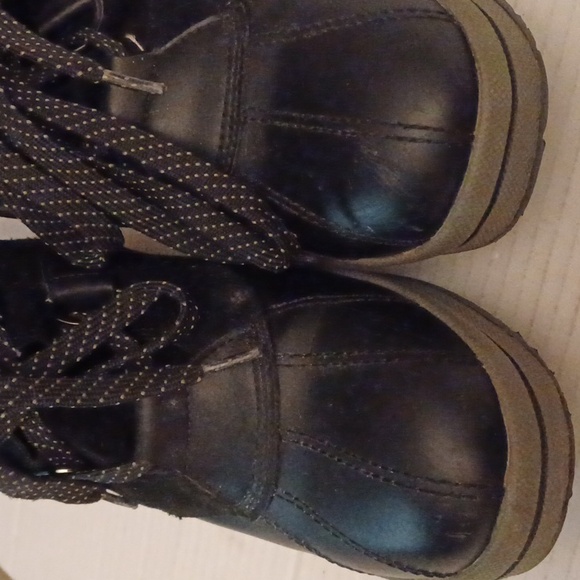 4/$60 Black Leather Lace-Up Boots - Size 10M - Picture 10 of 10